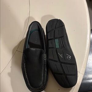 ❄️Thom McAn Black Loafers